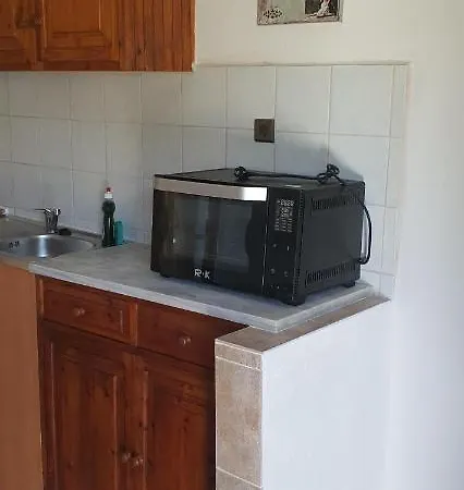 Apartment Ourania Troulos
