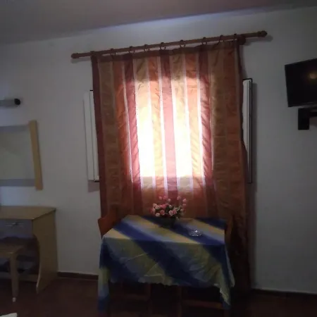 Ourania Apartment Troulos