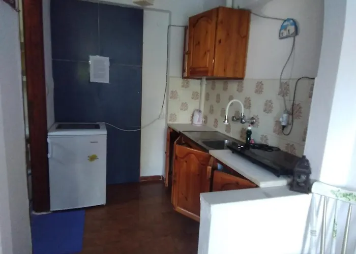 Ourania Apartamento Troulos